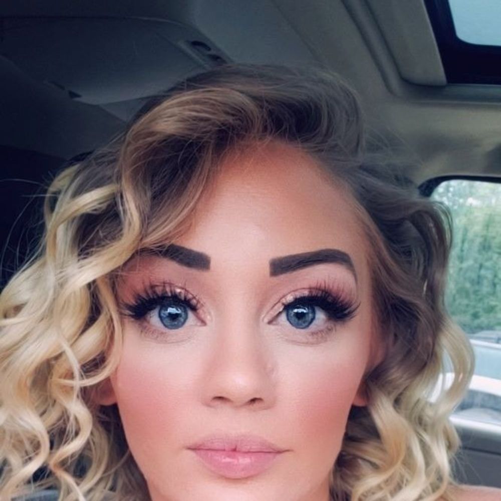 Meet your Posher, Lacey